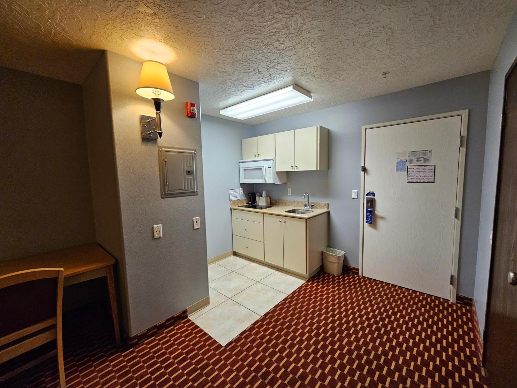 Executive Inn & Suites Extended Stay - Vernal Exterior photo