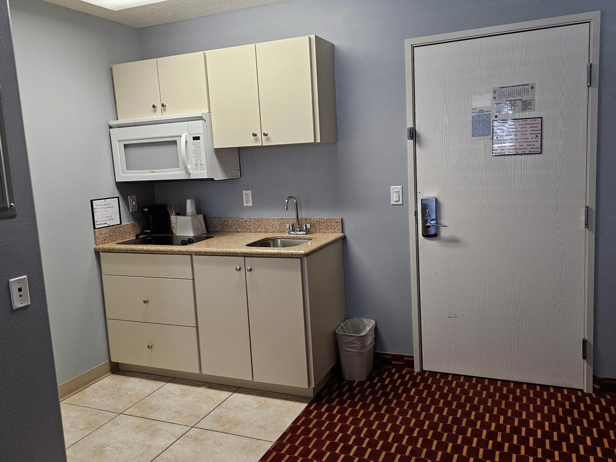 Executive Inn & Suites Extended Stay - Vernal Exterior photo