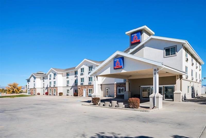 Executive Inn & Suites Extended Stay - Vernal Exterior photo